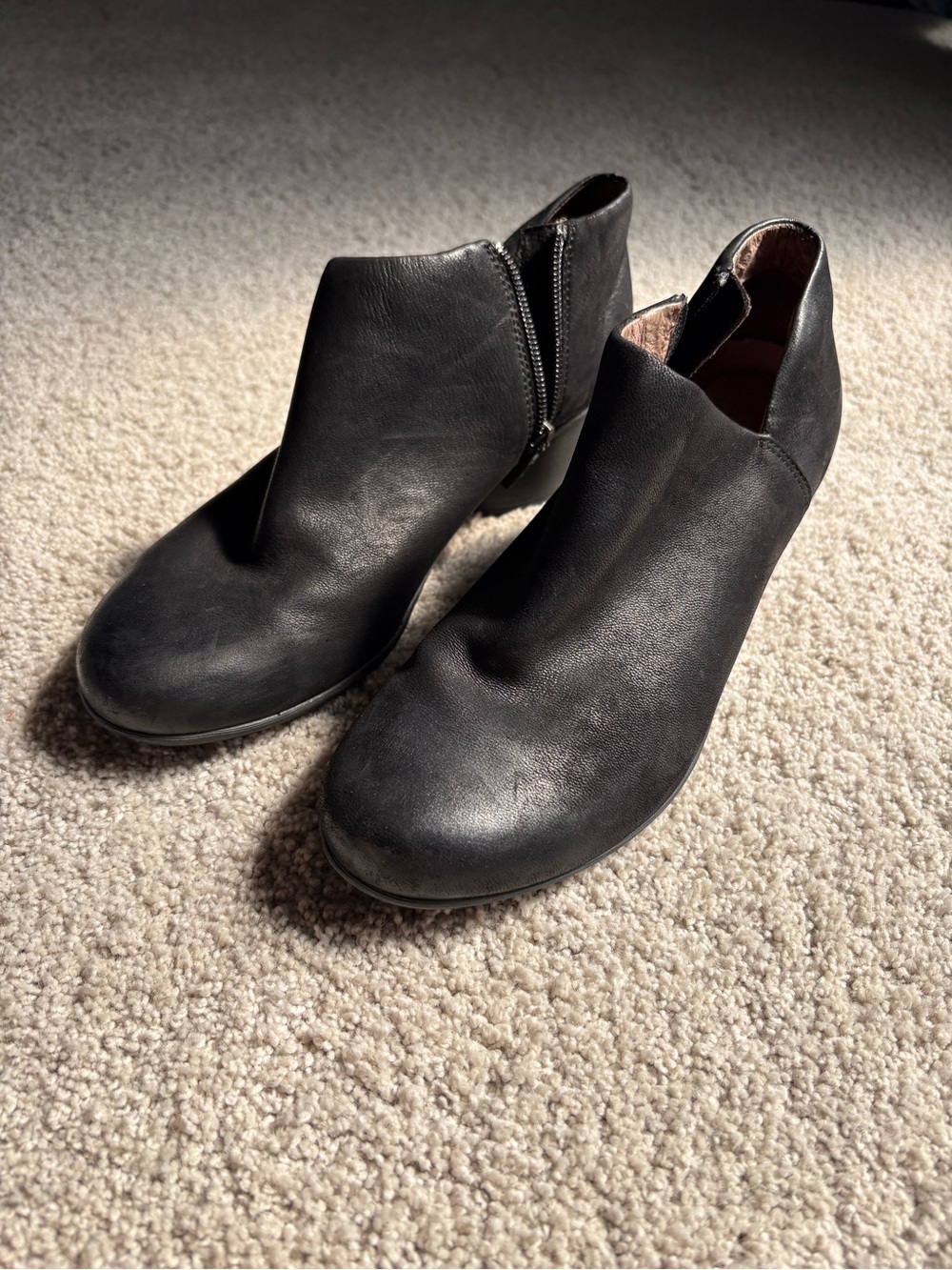 Dansko Black Ankle Boot with Slip-Resistant Sole